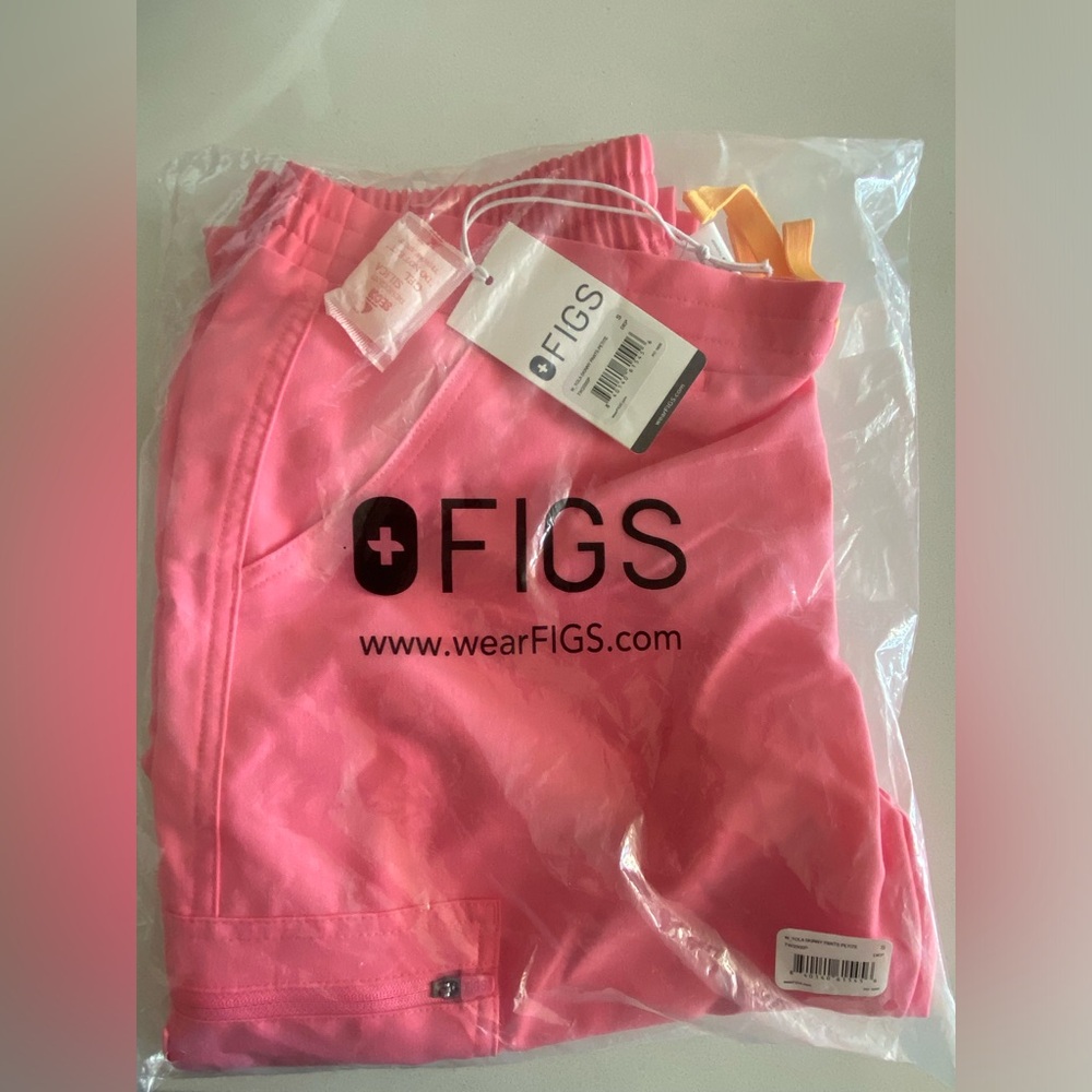 Figs Yola skinny scrub pants